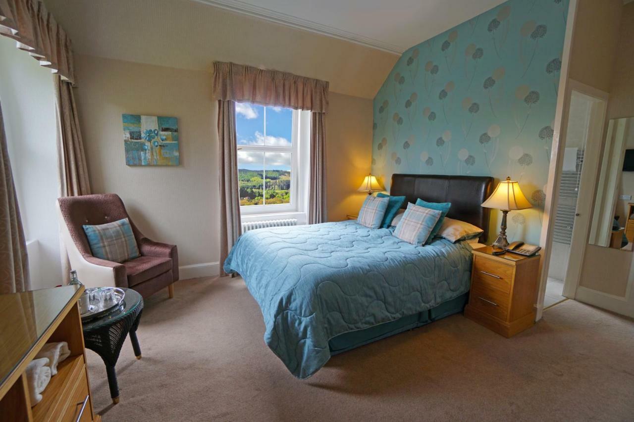 Tigh Na Cloich 4*
