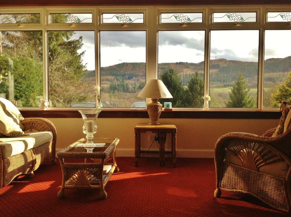 Tigh Na Cloich Hotel