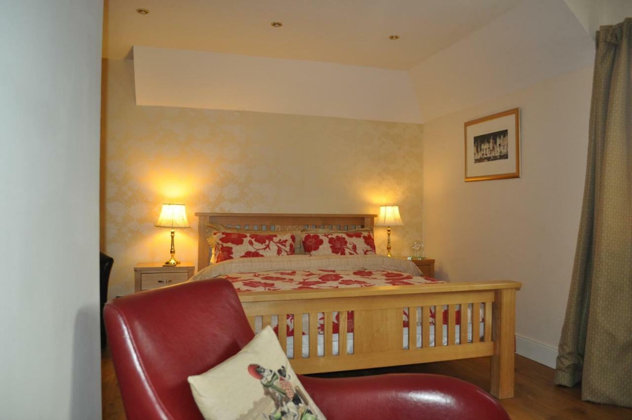 West Haugh Farmhouse Bed & Breakfast