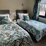 Luxury Riverside Lodge, Blair Atholl