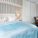 Ellangowan House Bed And Breakfast