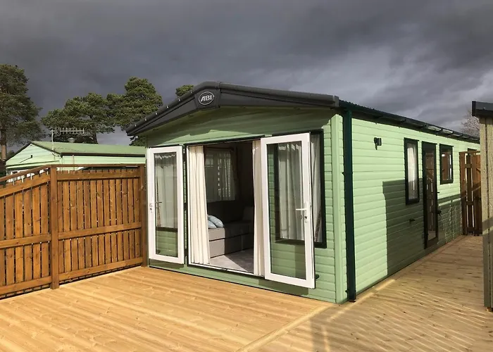 Luxury 2 Bedroom Caravan In Stunning Location