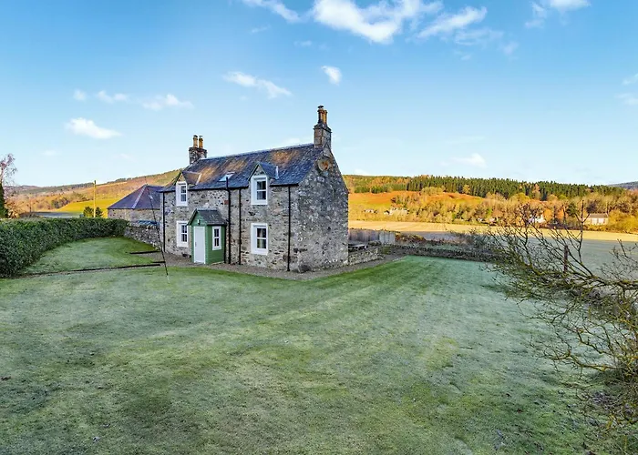 Balnamuir Farmhouse