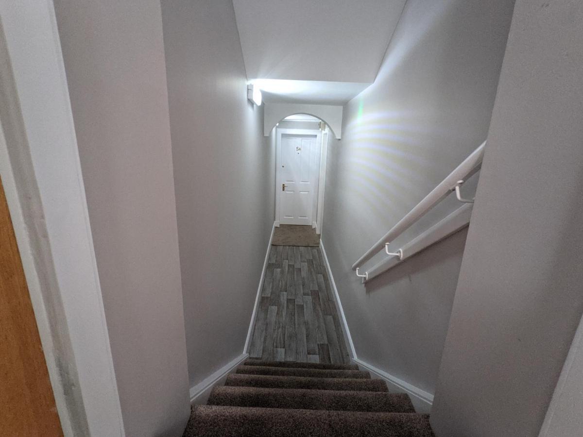 Beautiful Spacious Flat, Apartment *