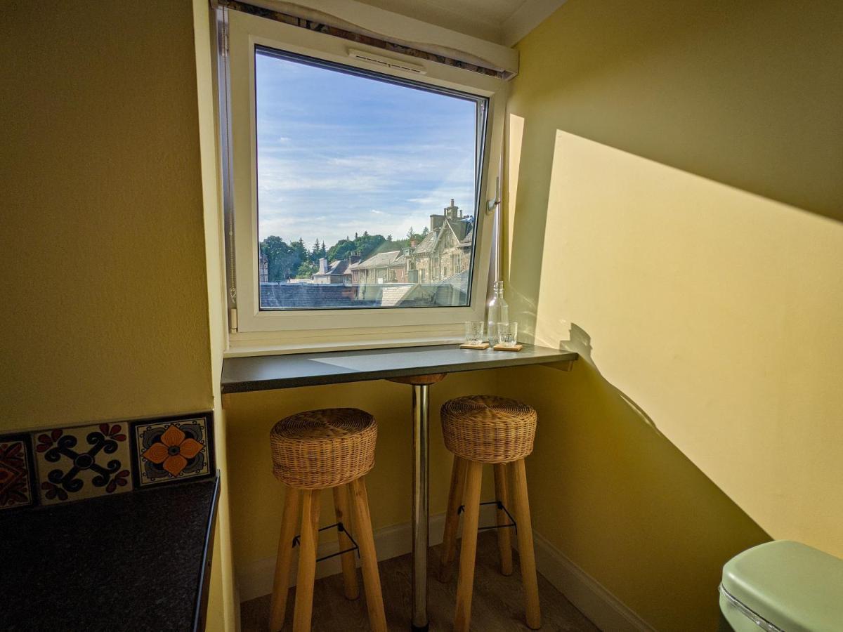 Beautiful Spacious Flat, Apartment