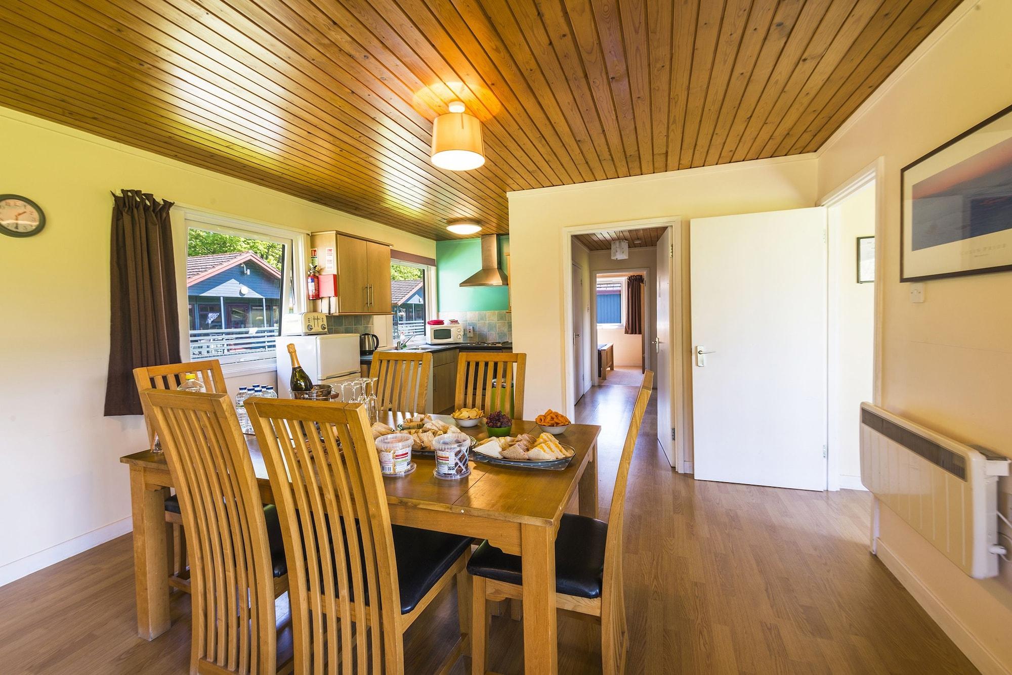 Lodge Logierait Pine *