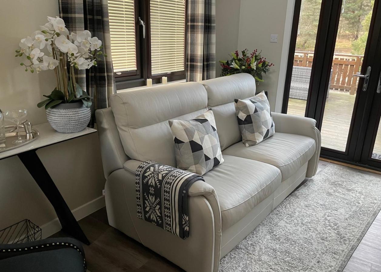 Luxury Riverside Lodge, Blair Atholl