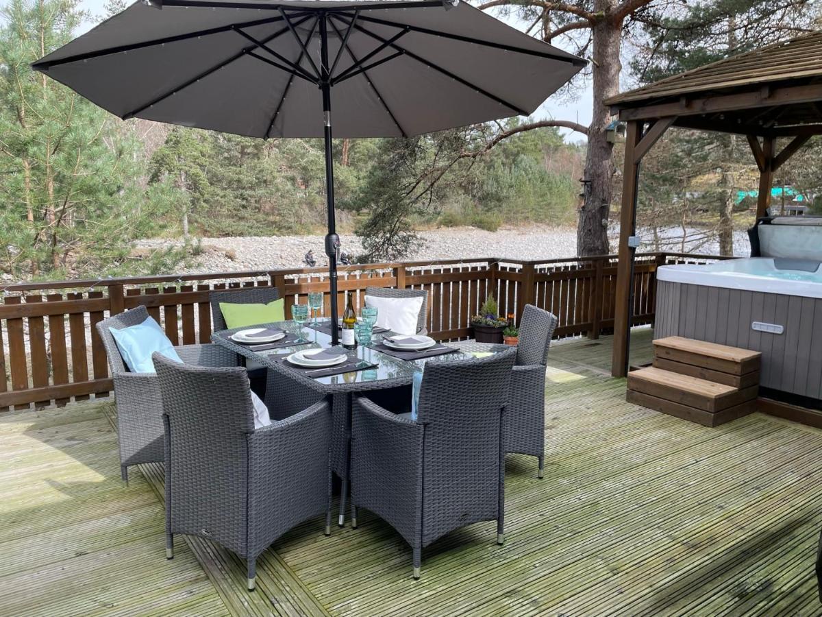Luxury Riverside Lodge, Blair Atholl Pitlochry