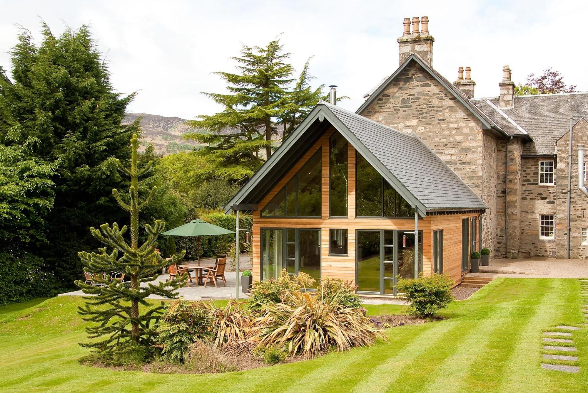 Craigatin House & Courtyard