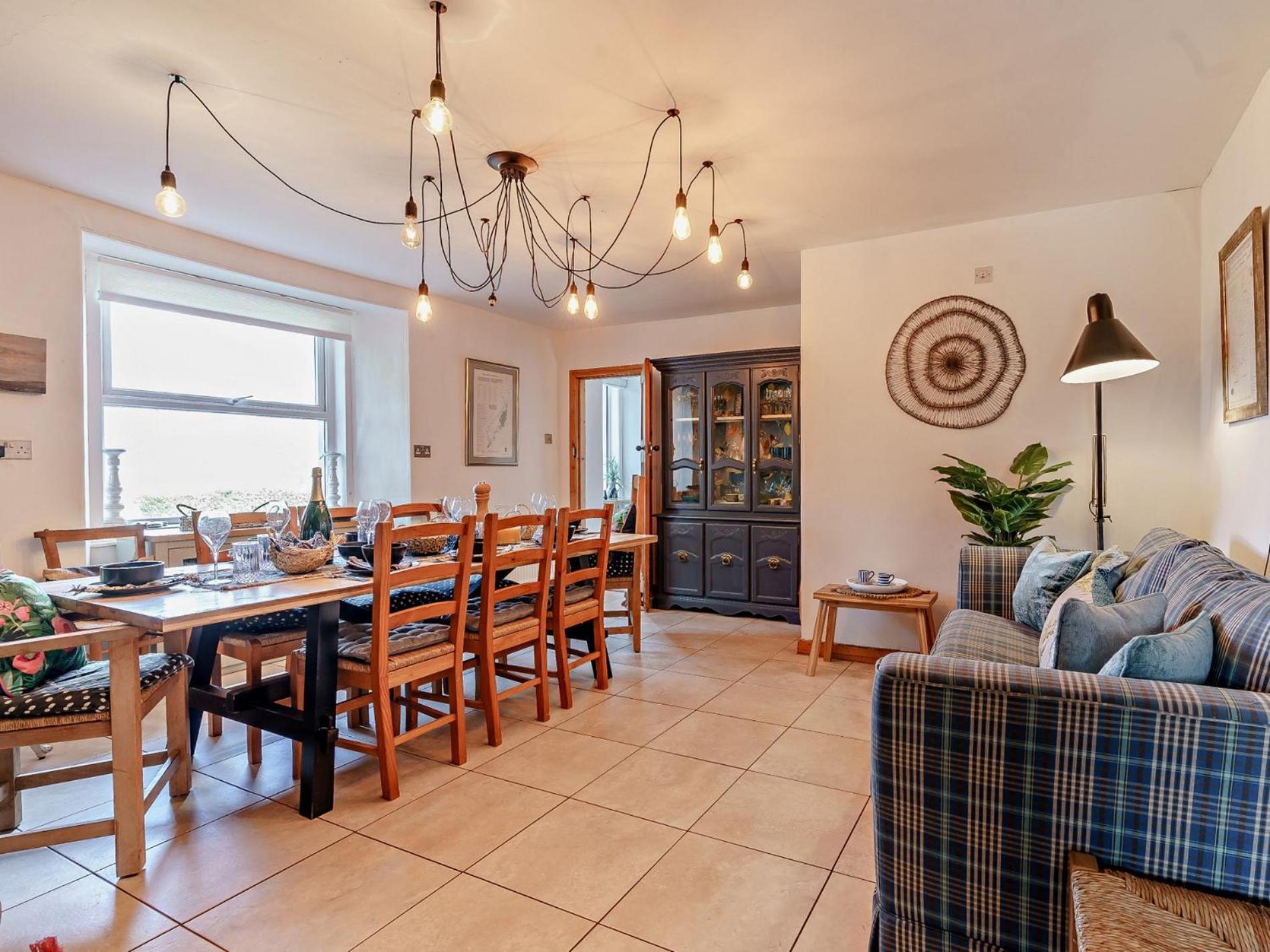 3 Bed In 59677 Pitlochry