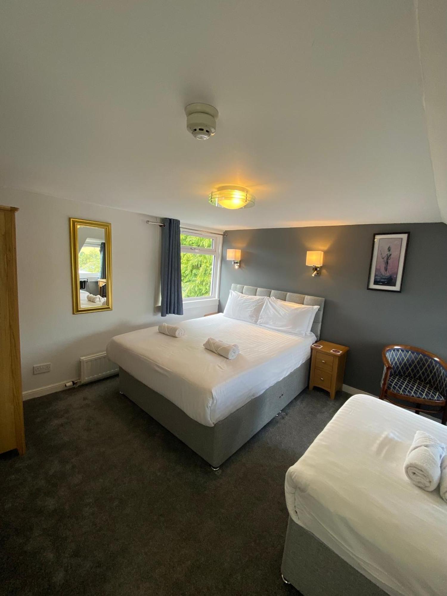 Craigvrack & Restaurant Guest house 3*