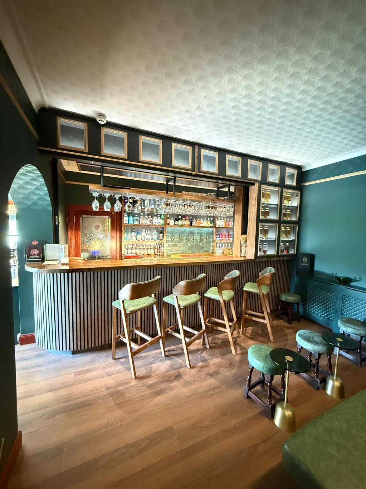 Craigvrack & Restaurant Guest house