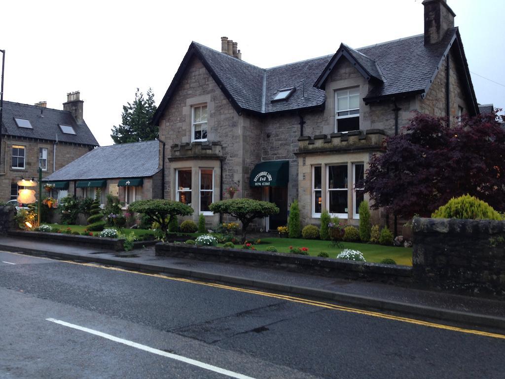 Bed & Breakfast Buttonboss