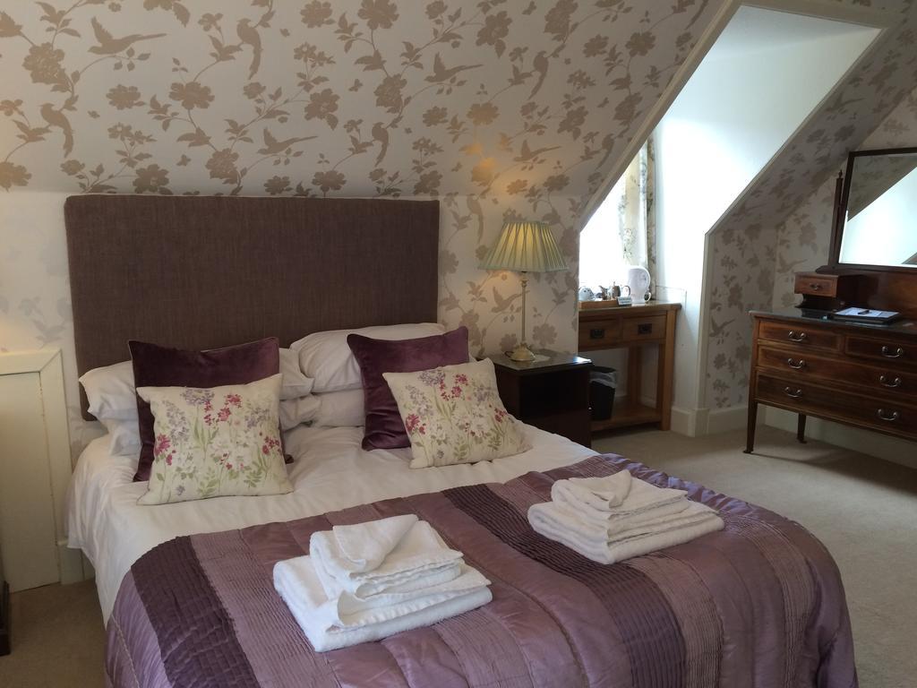 Craigroyston House Bed & Breakfast