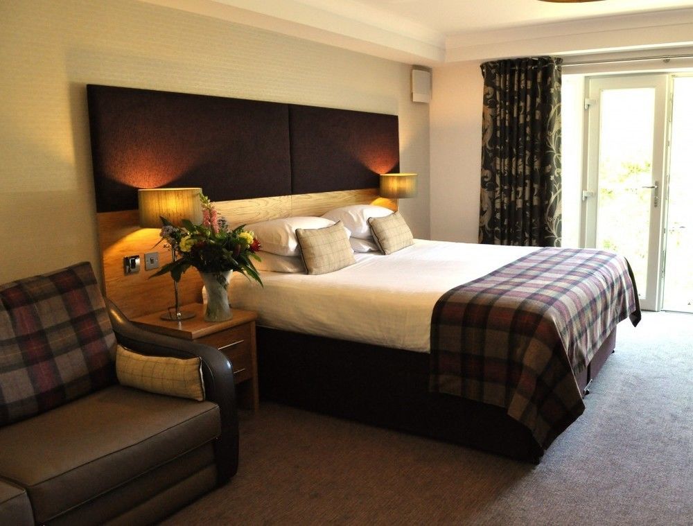 Craigmhor Lodge & Courtyard Country house