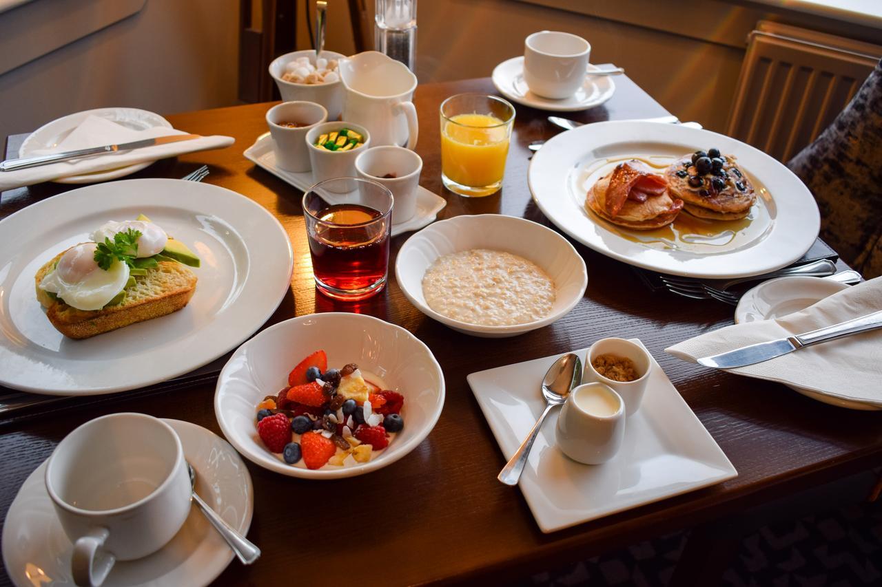 Craigmhor Lodge & Courtyard *