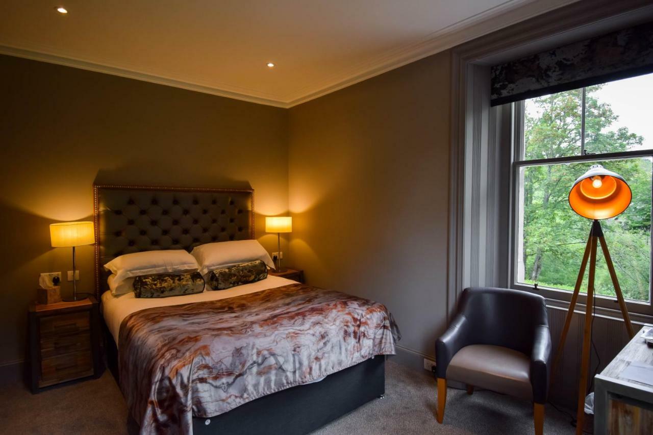 Craigmhor Lodge & Courtyard Country house