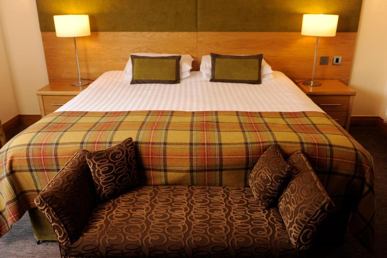 Country house Craigmhor Lodge & Courtyard