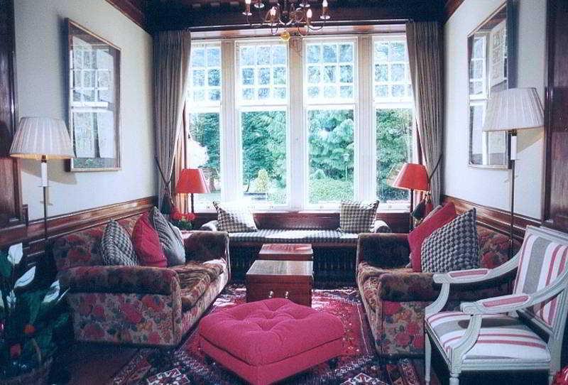 Country house Pine Trees *